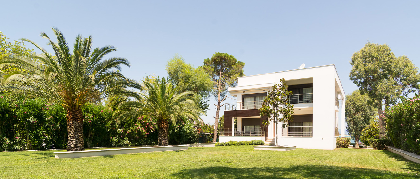 Villa Samaya, Greece